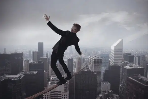 Riskten Kaçınma ve Risk Azaltma Arasındaki Fark Nedir? Riskten Kaçınma ve Risk Azaltma Arasındaki Fark Nedir?